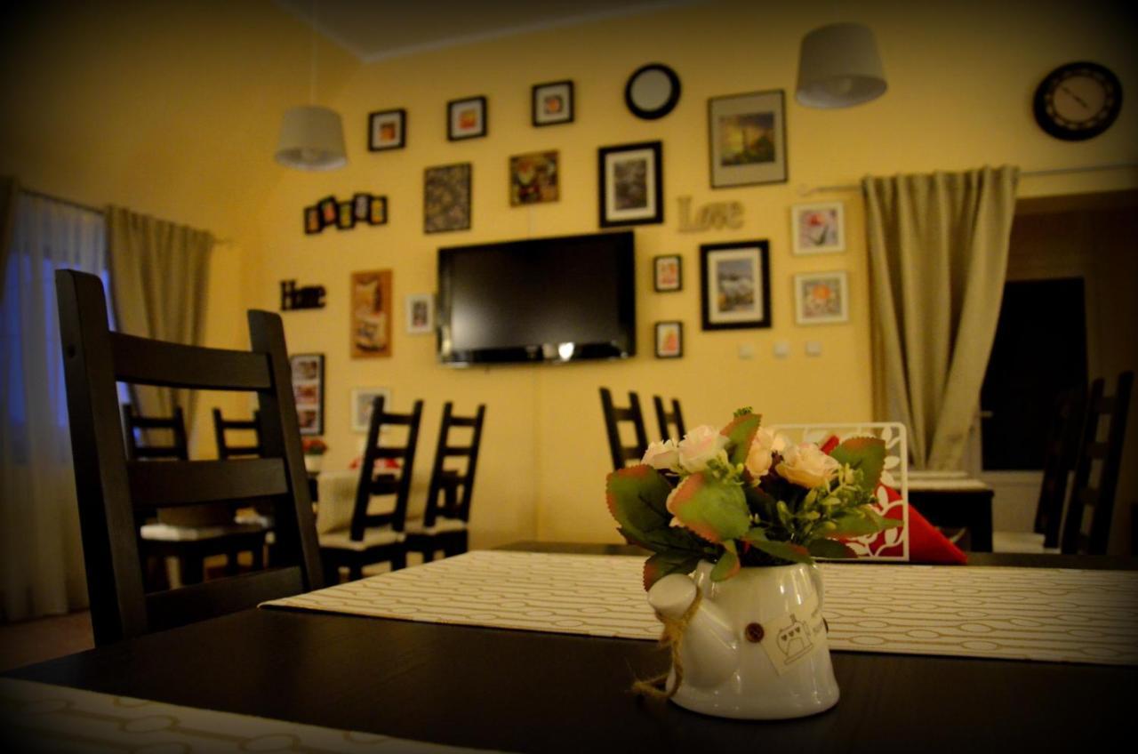 Hotel Cazare La Troita Codlea Exteriér fotografie