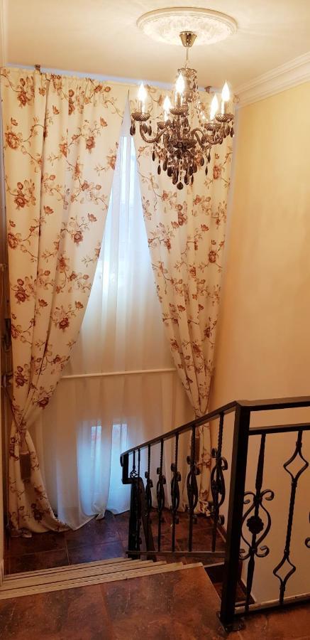 Hotel Cazare La Troita Codlea Exteriér fotografie
